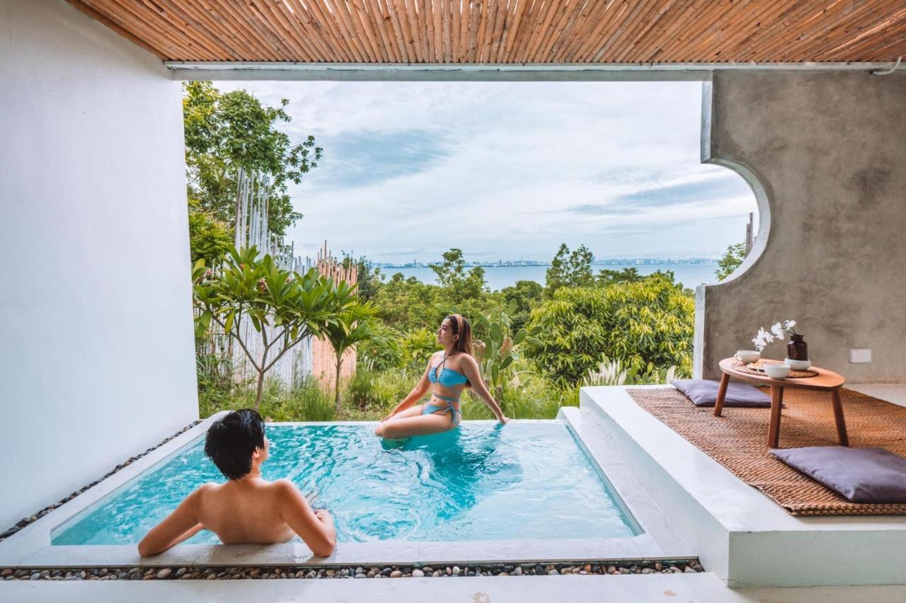 Myth Koh Larn Resort Bar And Bistro Dış mekan fotoğraf